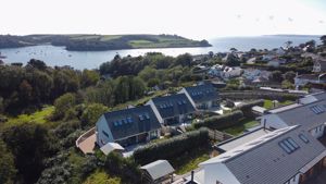 11 Spinnaker Drive St. Mawes